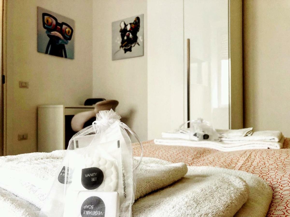 St. Teresa Museum Suites Napels Buitenkant foto