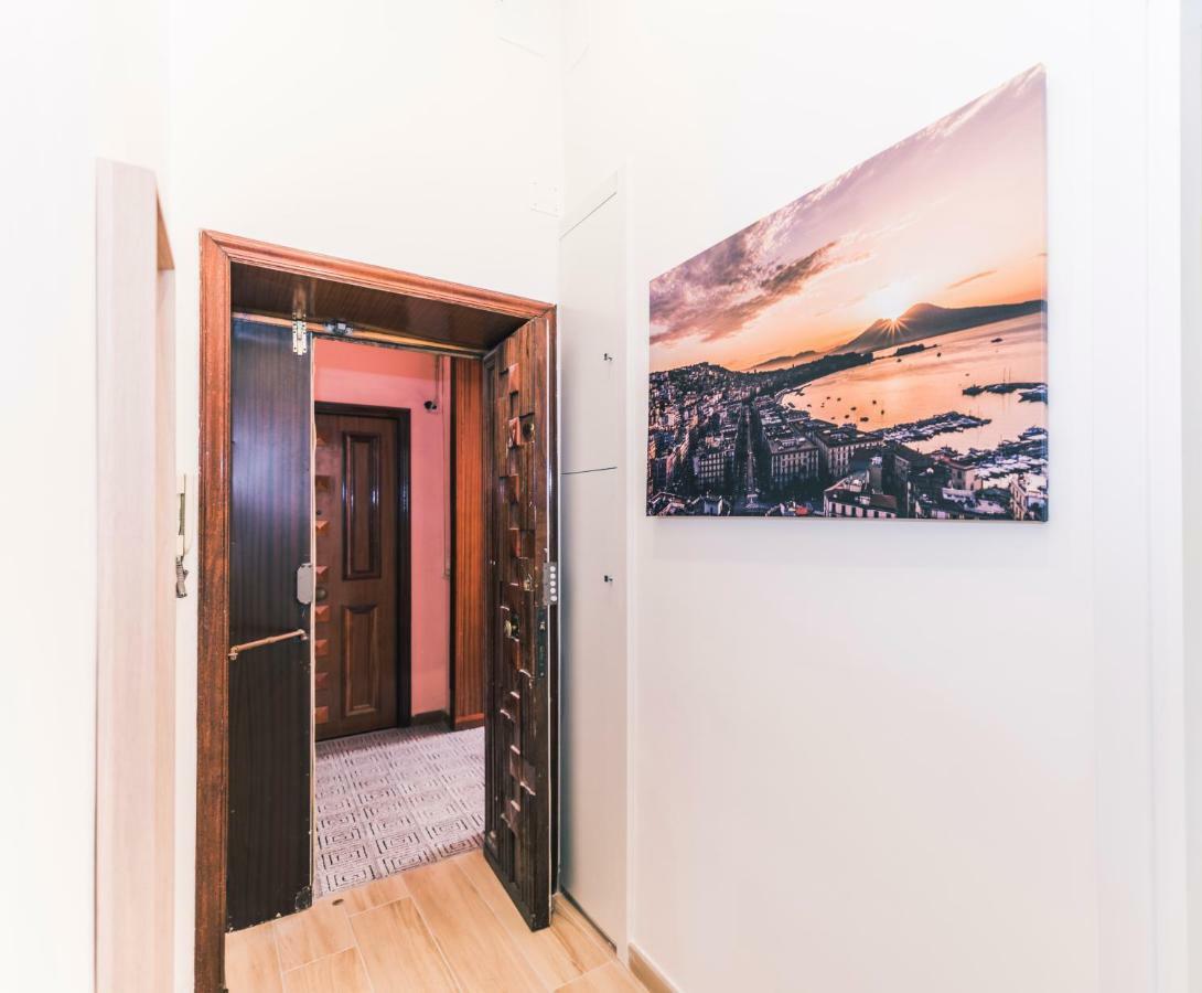 St. Teresa Museum Suites Napels Buitenkant foto