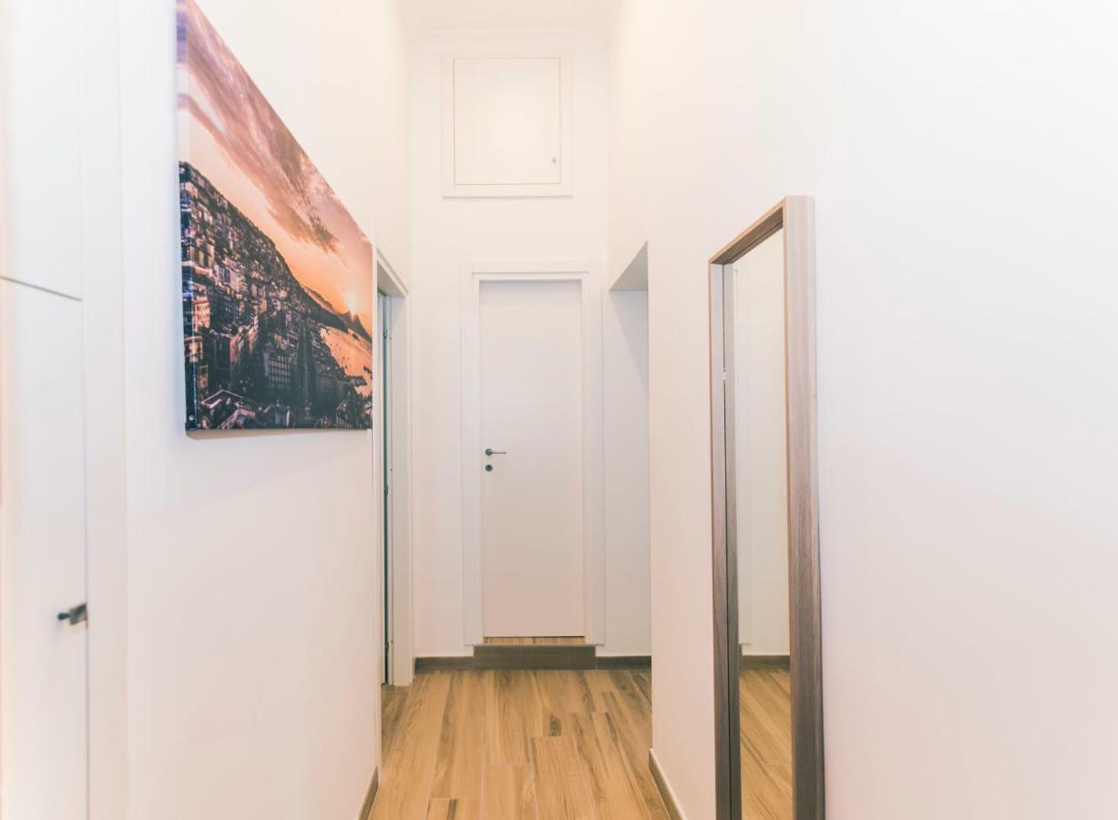 St. Teresa Museum Suites Napels Buitenkant foto